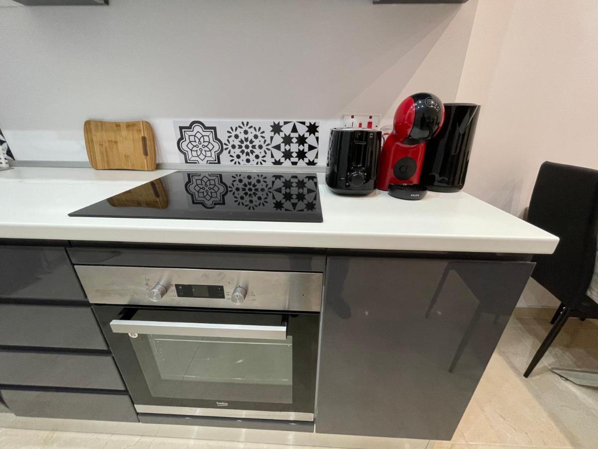 Appartement of two bedrooms in Sliema Buitenkant foto