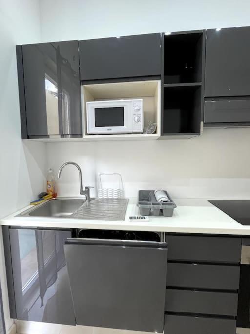Appartement of two bedrooms in Sliema Buitenkant foto